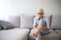 Living With Degenerative Arthritis in the Feet and Ankles